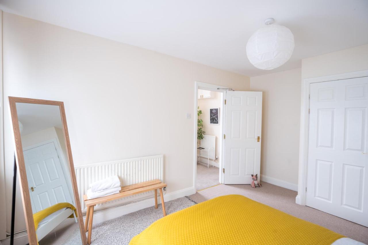 The Ella Fitzgerald - Modern 2 Bedroom Apartment, Super Close To City Centre Cardiff Zewnętrze zdjęcie