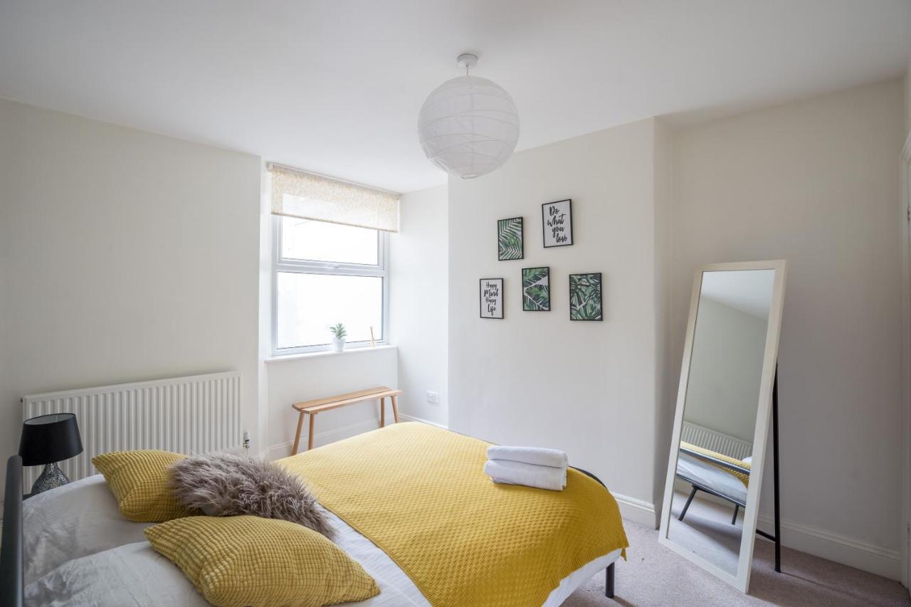 The Ella Fitzgerald - Modern 2 Bedroom Apartment, Super Close To City Centre Cardiff Zewnętrze zdjęcie