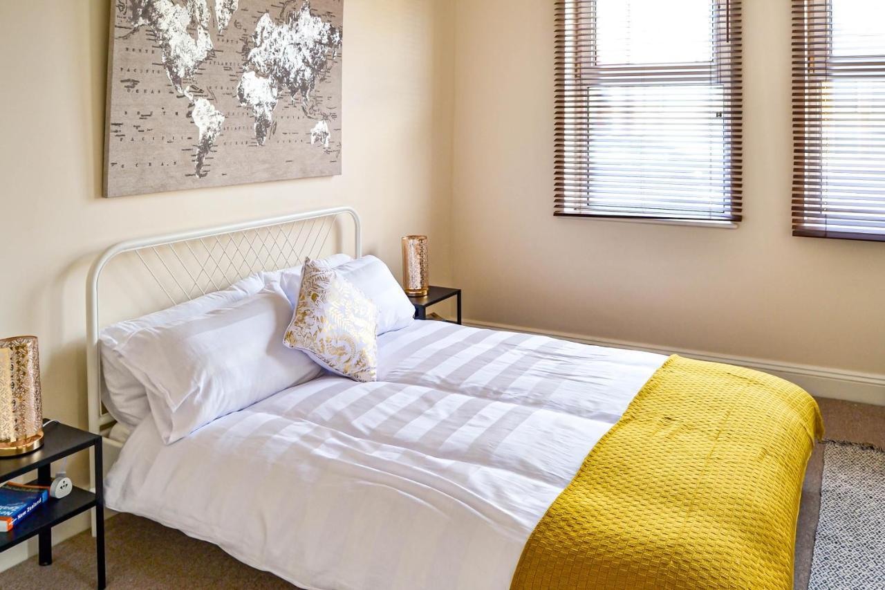 The Ella Fitzgerald - Modern 2 Bedroom Apartment, Super Close To City Centre Cardiff Zewnętrze zdjęcie